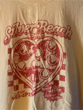 Silver Beach Pizza Graphic Tee - Red on Yellow Men’s Small
